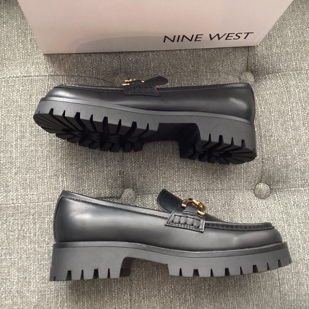 Nine West Gables Lug Loafer (Women), size 8 - Picture 3 of 10